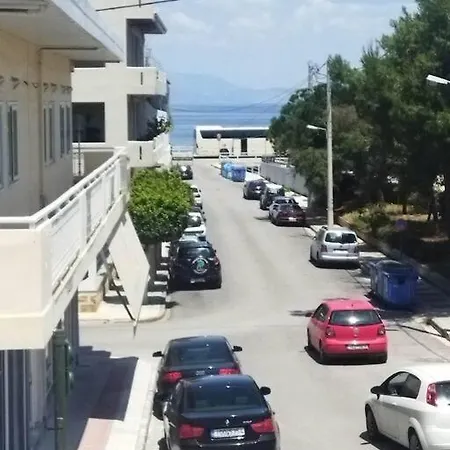 Holiday home Vintage παραθαλάσσια Pet Friendly κατοικια στο κιάτο!!!